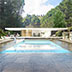 Piscina en el Ampordán. Gerona, España